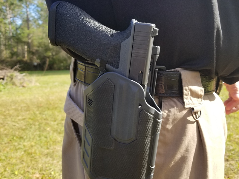 Holster para linterna SureFire diestro